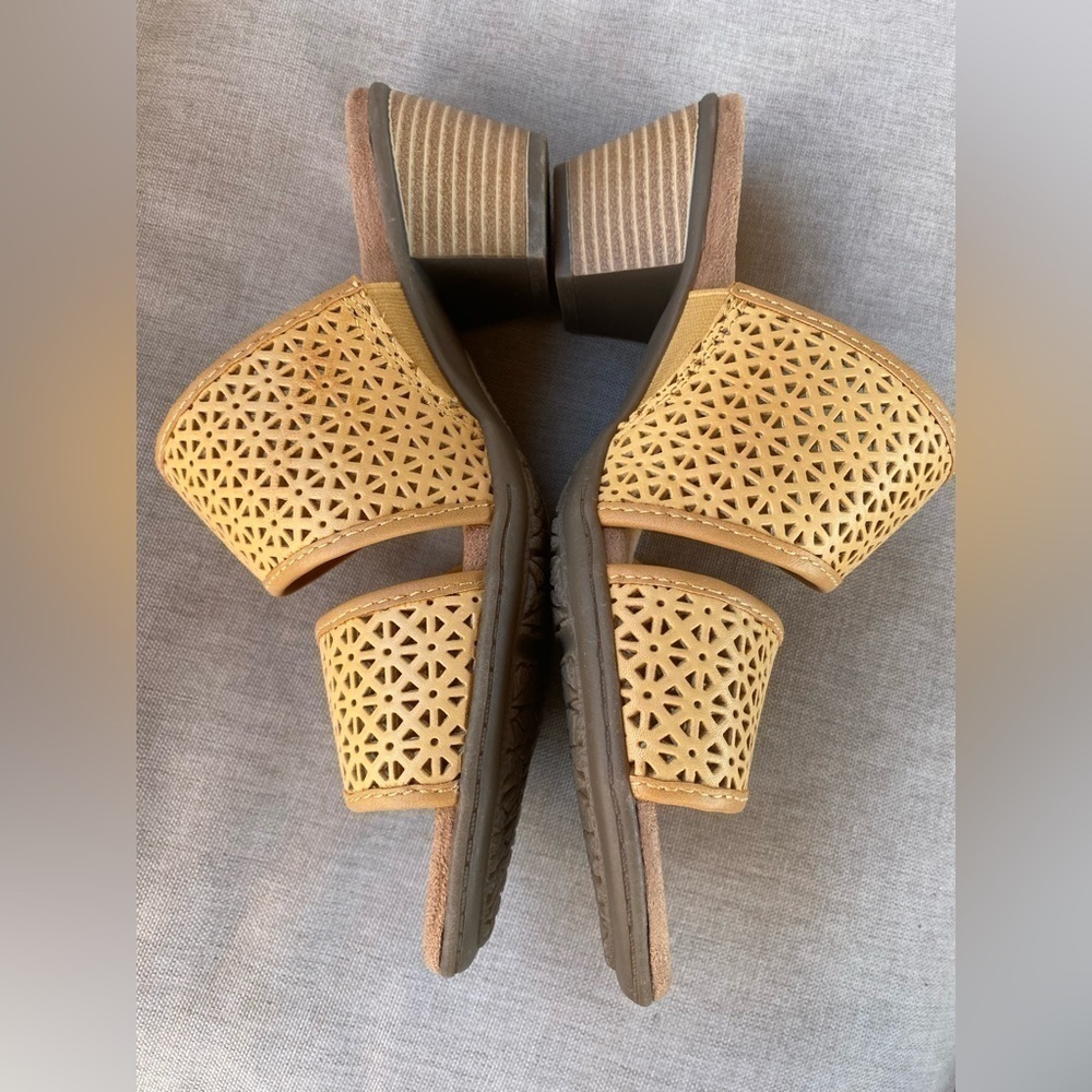 Earth Origins Sandals Cayla Yellow Women’s Size 8.5 - Picture 3 of 4